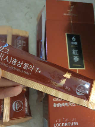 로그네이처 로그 인 홍삼젤리 7+ — 5점을 준 리뷰어가 2020년 5월 올린 사용 사진