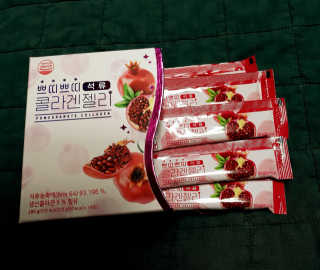 헬스업_쁘띠쁘띠석류콜라겐젤리_20g x 14포 — 5점을 준 리뷰어가 2020년 10월 올린 사용 사진