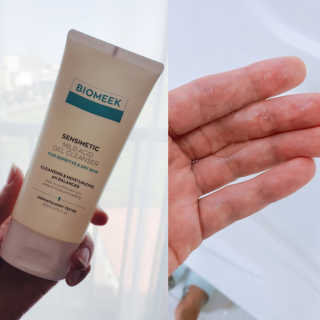 바이오믹 BIOMEEK SENSIMETIC MILD ACID CLEANSER — 5점을 준 리뷰어가 2020년 6월 올린 사용 사진