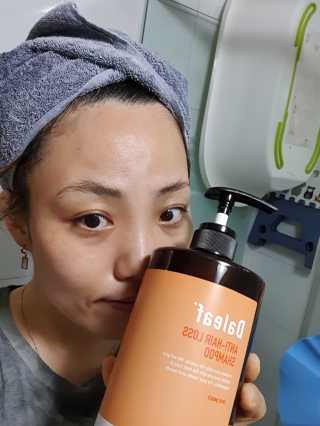 달리프 진저 베러 퍼퓸 탈모 완화 샴푸 1000ml 향 3종 — 5점을 준 리뷰어가 2020년 5월 올린 사용 사진