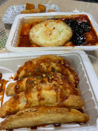 죠스떡볶이 [죠스푸드] 짜빠떡볶이+떡또그+범벅만두 신메뉴 3종 — 5점을 준 리뷰어가 2020년 5월 올린 사용 사진