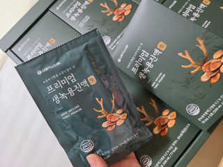 서울약사신협 약사신협_생녹용 진액_70ml x 30포 — 5점을 준 리뷰어가 2020년 9월 올린 사용 사진