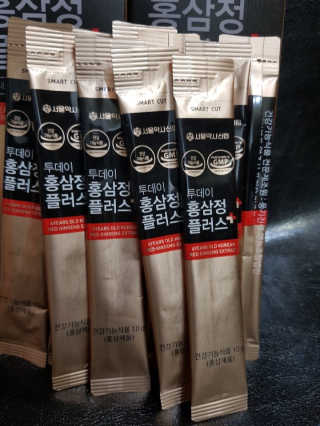 서울약사신협_투데이홍삼정플러스스틱_10g x 30포 — 5점을 준 리뷰어가 2020년 11월 올린 사용 사진
