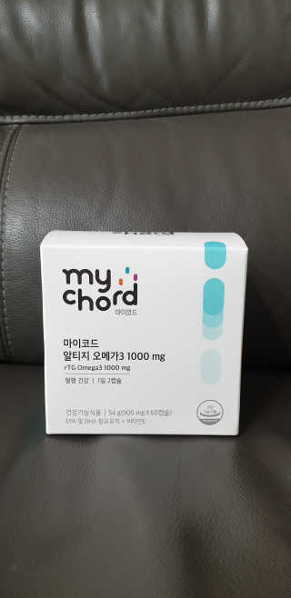 JW중외제약 마이코드 알티지 오메가3 1000 mg — 5점을 준 리뷰어가 2020년 7월 올린 사용 사진