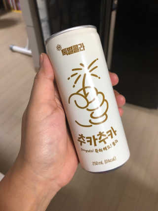 일화 No 슈가0Kcal 스테비아 톡별콜라 콤보팩 250mlX30 캔 — 5점을 준 리뷰어가 2020년 7월 올린 사용 사진