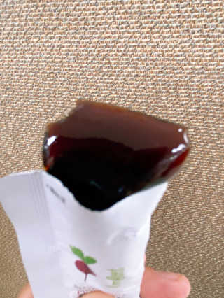 유유네이처 머빈스 젤리 레드비트 콜라겐 — 2점을 준 리뷰어가 2020년 6월 올린 사용 사진