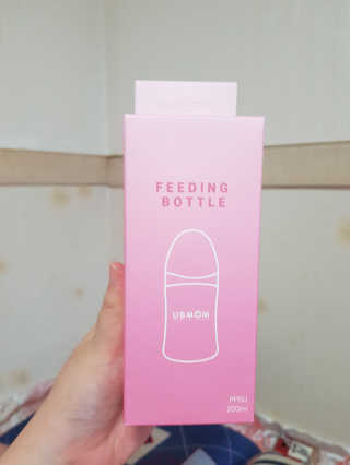 유비맘 PPSU 젖병 노꼭지_200ml_컬러 랜덤 발송 — 5점을 준 리뷰어가 2020년 8월 올린 사용 사진