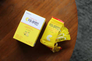 이너미인 VITAMIN-C 700 — 5점을 준 리뷰어가 2020년 8월 올린 사용 사진