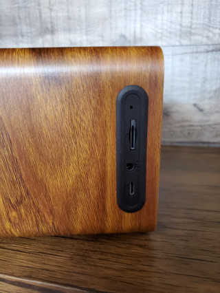 SEVIZ MINI10W 레트로 블루투스 스피커 — 5점을 준 리뷰어가 2020년 8월 올린 사용 사진