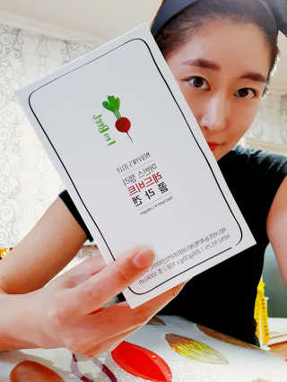 유유네이처 머빈스 젤리 레드비트 콜라겐 — 5점을 준 리뷰어가 2020년 4월 올린 사용 사진