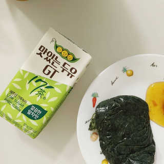 남양유업 맛있는두유GT 17차 깔끔한말차맛 — 5점을 준 리뷰어가 2020년 9월 올린 사용 사진