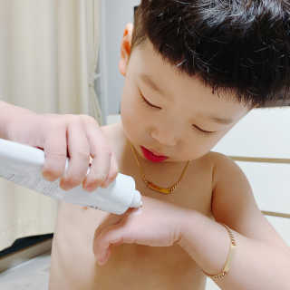 아토스탠다드 베이비크림 — 5점을 준 리뷰어가 2020년 11월 올린 사용 사진