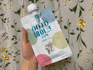 [꾸콤] 참참 OOTD쉐이크 고단백 일주일세트 50g x 5 — 5점을 준 리뷰어가 2020년 11월 올린 사용 사진