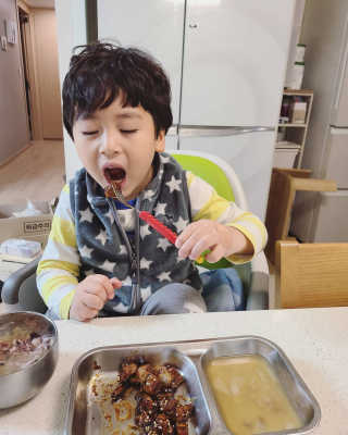 선진포크한돈 간편한돈 큐브목심 스테이크 — 5점을 준 리뷰어가 2020년 11월 올린 사용 사진