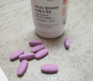 JW중외제약 마이코드 멀티비타민미네랄 포 우먼 — 5점을 준 리뷰어가 2020년 7월 올린 사용 사진