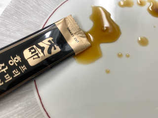 헬스업_천명진프리미엄홍삼스틱_10ml x 30포 — 4점을 준 리뷰어가 2020년 12월 올린 사용 사진
