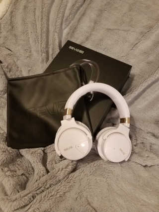 SEVIZ Bluetooth Headphones 10 3color — 5점을 준 리뷰어가 2020년 6월 올린 사용 사진
