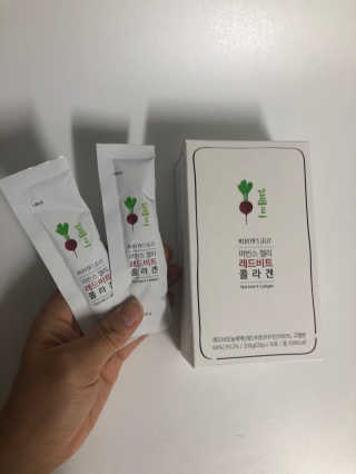 유유네이처 머빈스 젤리 레드비트 콜라겐 — 5점을 준 리뷰어가 2020년 4월 올린 사용 사진