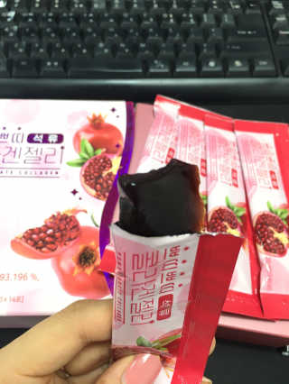 헬스업_쁘띠쁘띠석류콜라겐젤리_20g x 14포 — 5점을 준 리뷰어가 2020년 7월 올린 사용 사진
