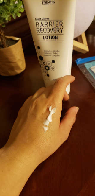 트리티스 [TREATIS] Barrier Recovery Lotion 200ml — 5점을 준 리뷰어가 2021년 1월 올린 사용 사진