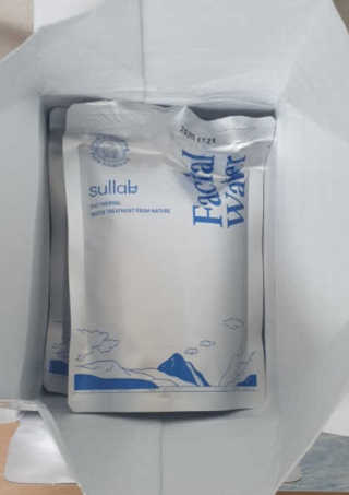 [설랩] 클렌징워터 세안수 500ml x 6팩 — 3점을 준 리뷰어가 2020년 10월 올린 사용 사진