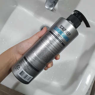 다슈코리아 다슈 데일리 두피 딥 클렌징 샴푸 500ml — 5점을 준 리뷰어가 2020년 11월 올린 사용 사진
