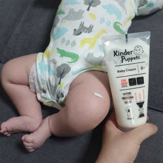 킨더퍼페츠 베이비크림 180ml — 5점을 준 리뷰어가 2020년 9월 올린 사용 사진
