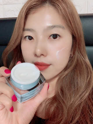 델라본 마린 콜라겐 수분크림 — 5점을 준 리뷰어가 2020년 7월 올린 사용 사진