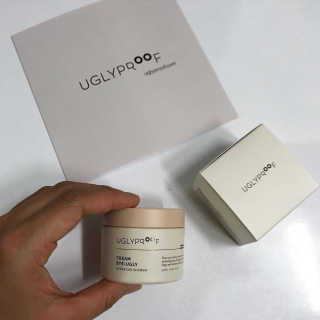 어글리프루프 크림 바이어글리 하이드레이션 샤워 50ml — 5점을 준 리뷰어가 2020년 10월 올린 사용 사진