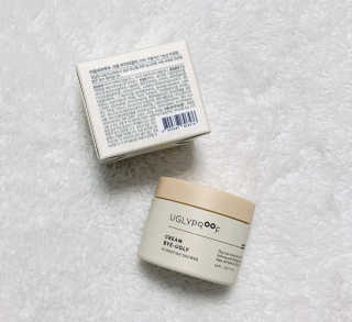 어글리프루프 크림 바이어글리 하이드레이션 샤워 50ml — 4.5점을 준 리뷰어가 2020년 10월 올린 사용 사진