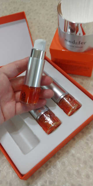 메디페르 [ 1+1 ] 루테인앰플세트 1개 + 루테인크림 50ml 1개 — 5점을 준 리뷰어가 2020년 11월 올린 사용 사진