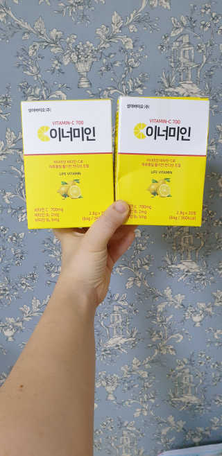 이너미인 VITAMIN-C 700 — 4.5점을 준 리뷰어가 2020년 9월 올린 사용 사진