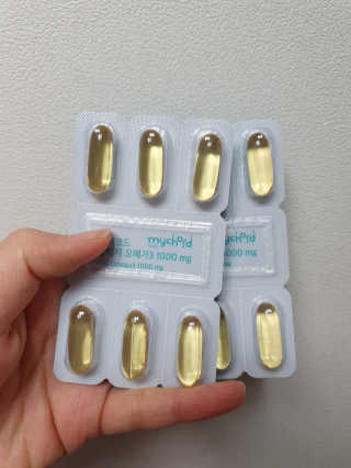 JW중외제약 마이코드 알티지 오메가3 1000 mg — 5점을 준 리뷰어가 2020년 9월 올린 사용 사진