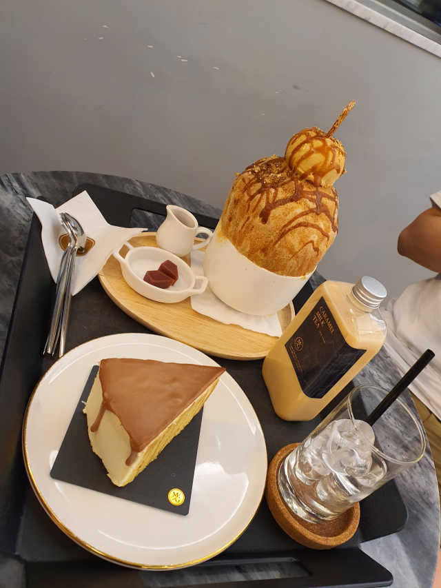 [썸머데이] 마망갸또 신사가로수길점 리뷰 사진