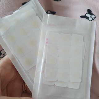 엘라밴드 하이드로 도트 스팟패치 12mm, 10mm — 5점을 준 리뷰어가 2020년 11월 올린 사용 사진