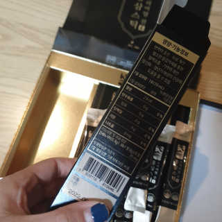 헬스업_천명진프리미엄홍삼스틱_10ml x 30포 — 5점을 준 리뷰어가 2020년 10월 올린 사용 사진