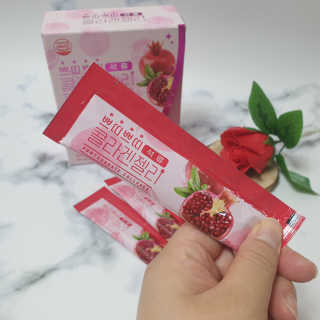 헬스업_쁘띠쁘띠석류콜라겐젤리_20g x 14포 — 5점을 준 리뷰어가 2020년 8월 올린 사용 사진