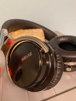 SEVIZ Bluetooth Headphones 10 3color — 5점을 준 리뷰어가 2020년 10월 올린 사용 사진