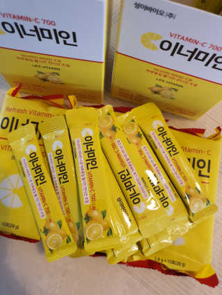 이너미인 VITAMIN-C 700 — 5점을 준 리뷰어가 2020년 9월 올린 사용 사진