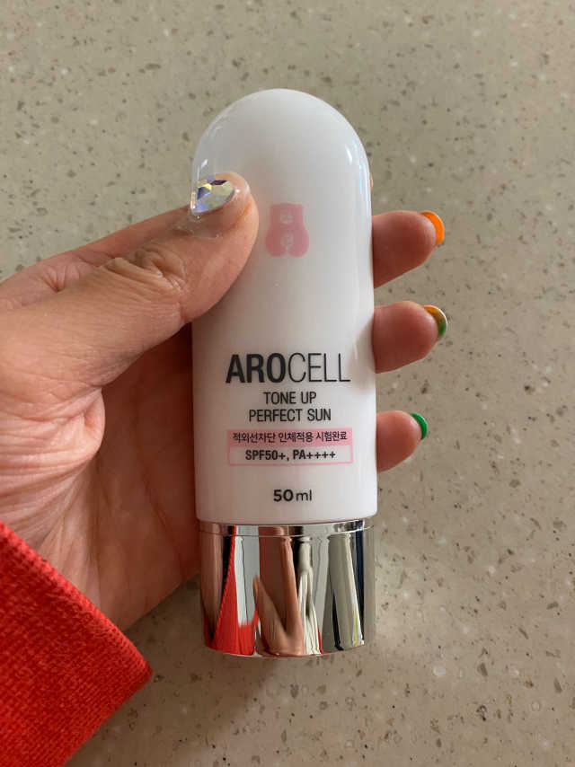 [아로셀] 톤업퍼펙트선 SPF50+ PA++++ 리뷰 사진