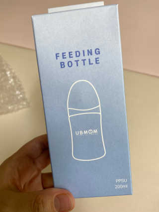 유비맘 PPSU 젖병 노꼭지_200ml_컬러 랜덤 발송 — 5점을 준 리뷰어가 2020년 10월 올린 사용 사진