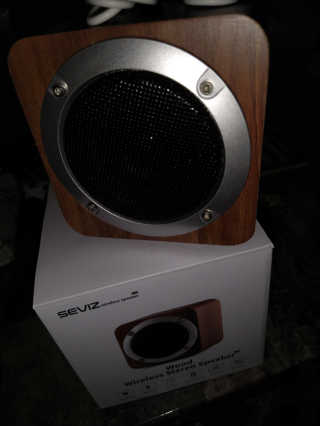 SEVIZ MINI10W 레트로 블루투스 스피커 — 5점을 준 리뷰어가 2020년 8월 올린 사용 사진