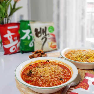 [풀무원] 자연은맛있다 정면, 백면, 홍면  세트 — 4.5점을 준 리뷰어가 2020년 9월 올린 사용 사진