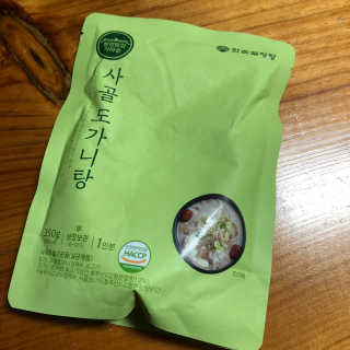 한촌몰 설렁탕집 가마솥 도가니탕 350g x 2팩 — 4점을 준 리뷰어가 2020년 8월 올린 사용 사진