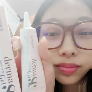 derma SC-Gel 더마에스씨 겔 20g — 5점을 준 리뷰어가 2020년 4월 올린 사용 사진
