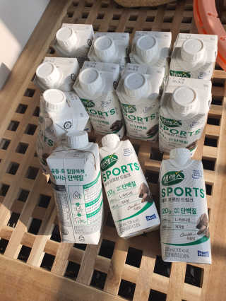 셀렉스스포츠 셀렉스 스포츠 드링크 초콜릿 _ 330ml x 12팩 — 5점을 준 리뷰어가 2020년 11월 올린 사용 사진