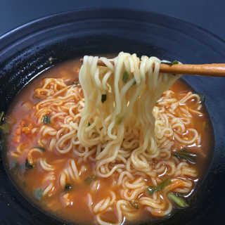 [풀무원] 자연은맛있다 정면, 백면, 홍면  세트 — 5점을 준 리뷰어가 2020년 9월 올린 사용 사진