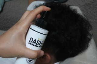다슈코리아 다슈 포 맨 프리미엄 메가 홀드 슈퍼 스프레이 250ml — 5점을 준 리뷰어가 2020년 11월 올린 사용 사진