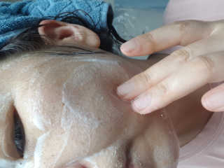 바이오믹 BIOMEEK SENSIMETIC MILD ACID CLEANSER — 5점을 준 리뷰어가 2020년 7월 올린 사용 사진