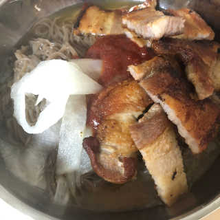 [해주냉면] 신천맛집 매운 비빔냉면 2인분 + 무절임 — 5점을 준 리뷰어가 2020년 5월 올린 사용 사진